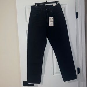 NWT ZARA BLACK JEAN hi-rise ankle length size 10